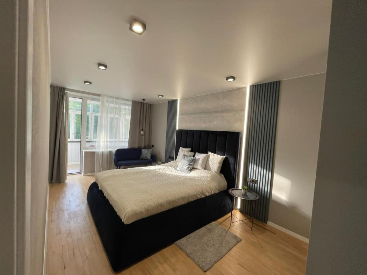 Citadel Vip Apartment Lviv Extérieur photo