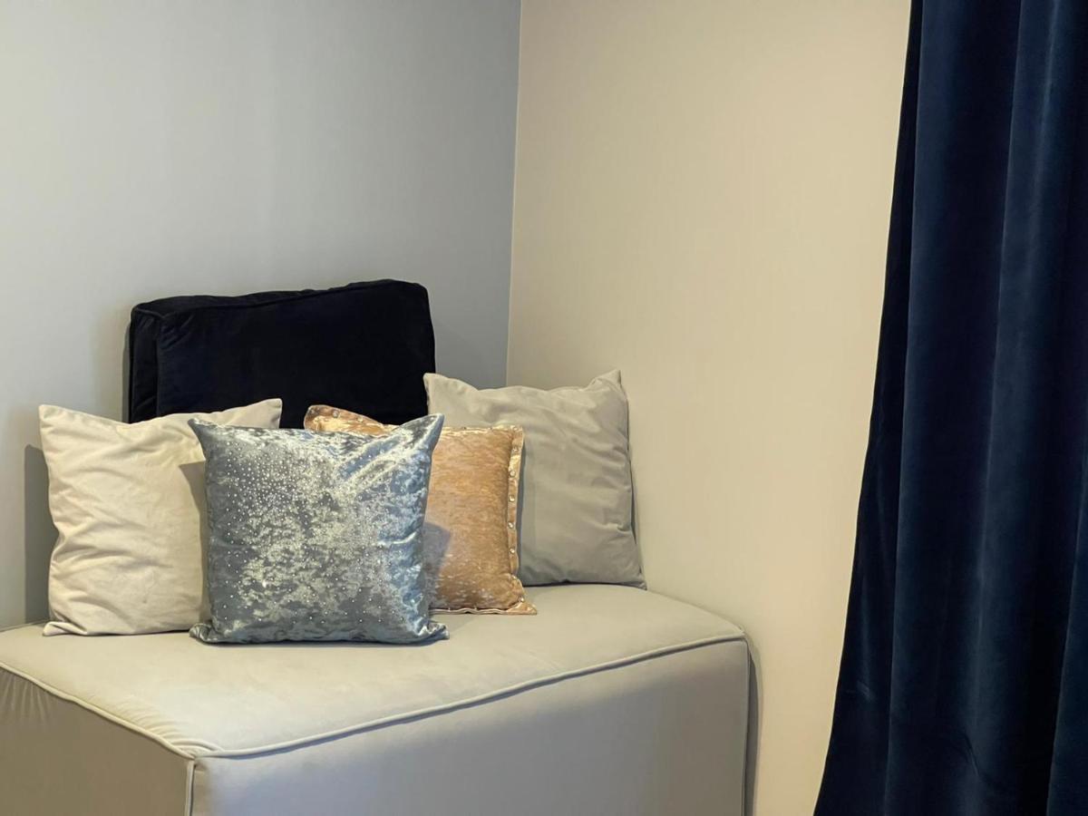 Citadel Vip Apartment Lviv Extérieur photo