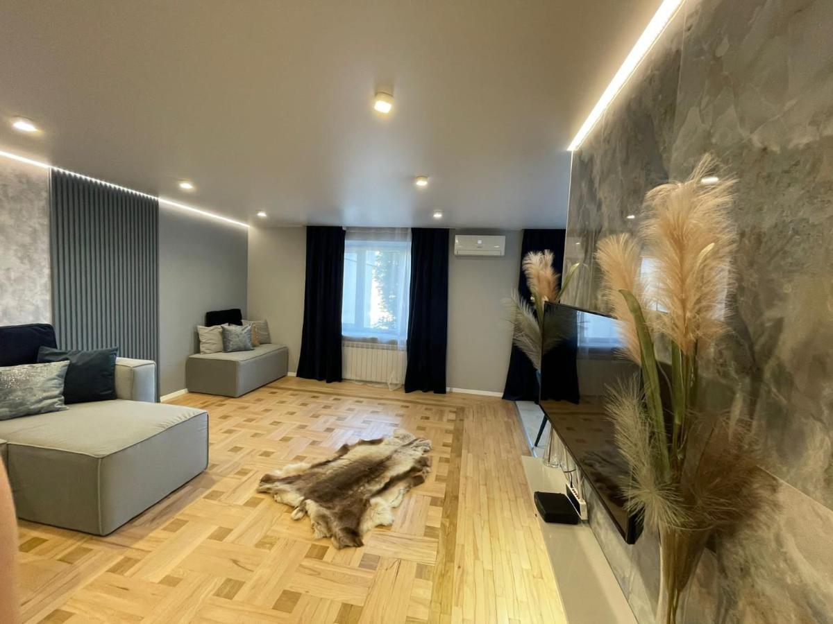 Citadel Vip Apartment Lviv Extérieur photo