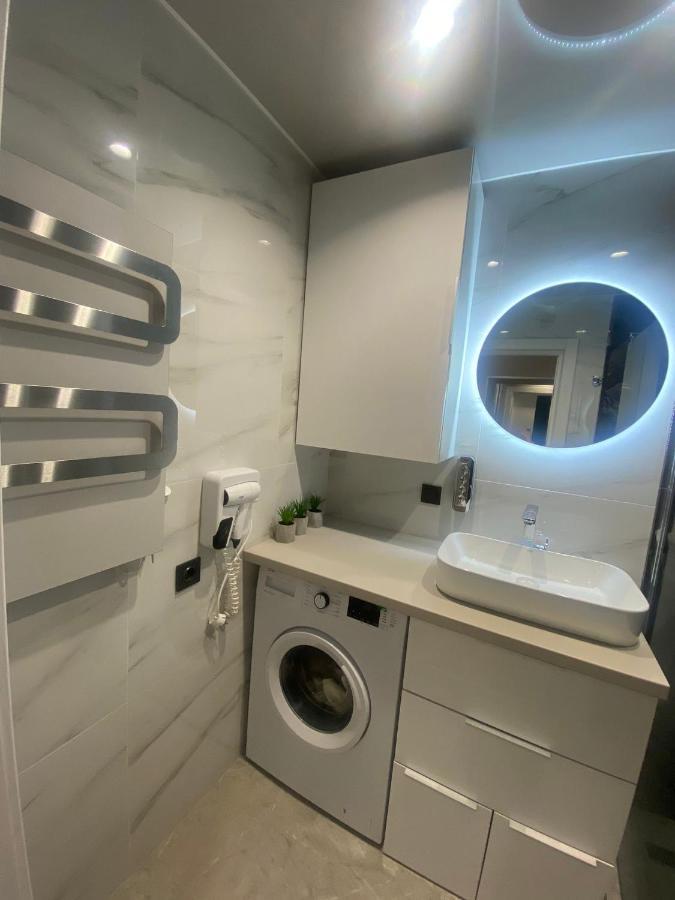 Citadel Vip Apartment Lviv Extérieur photo