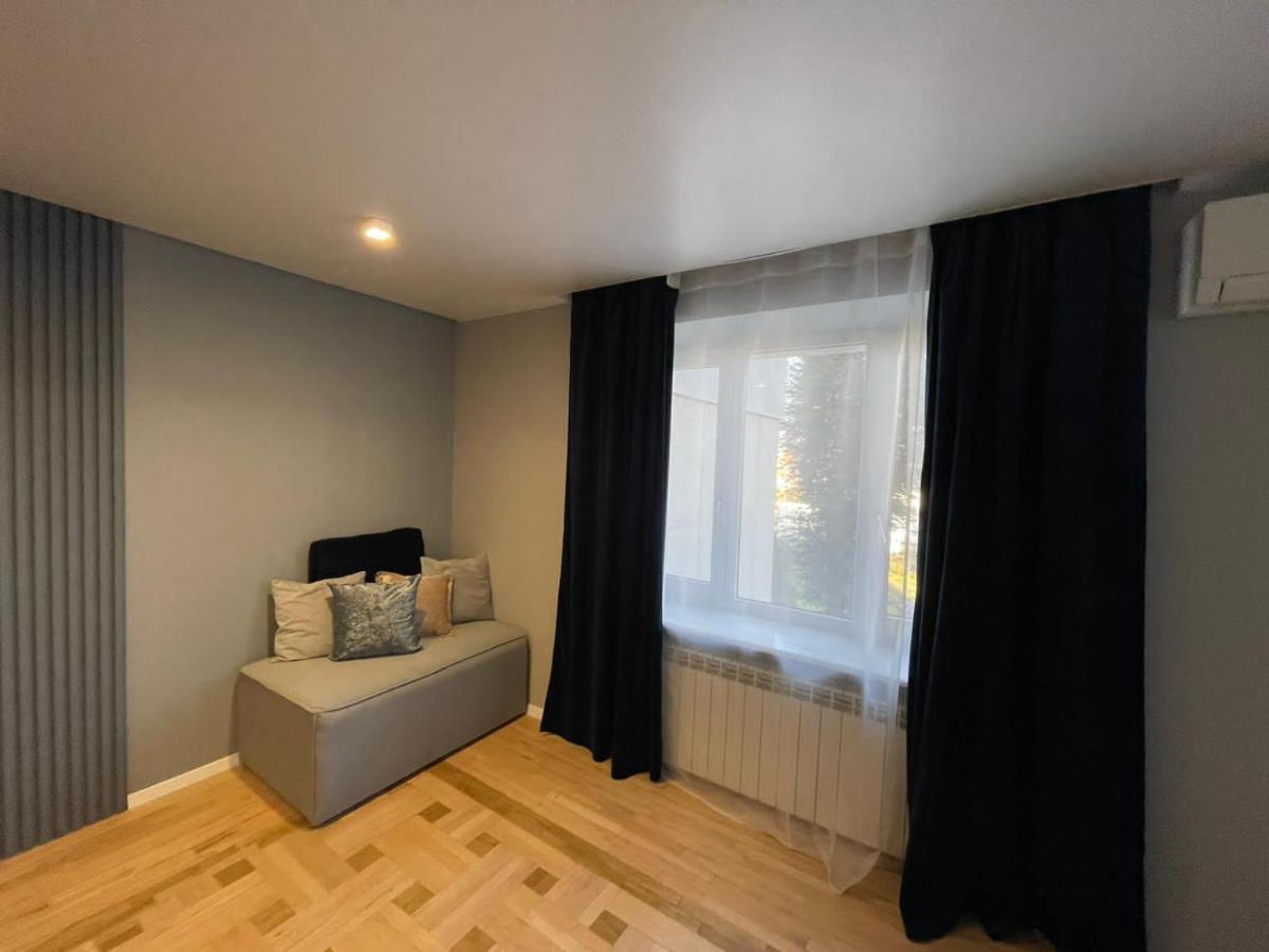 Citadel Vip Apartment Lviv Extérieur photo